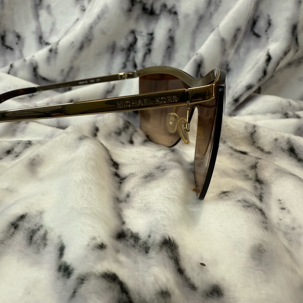 MK Sunglasses - Picture 2 of 7